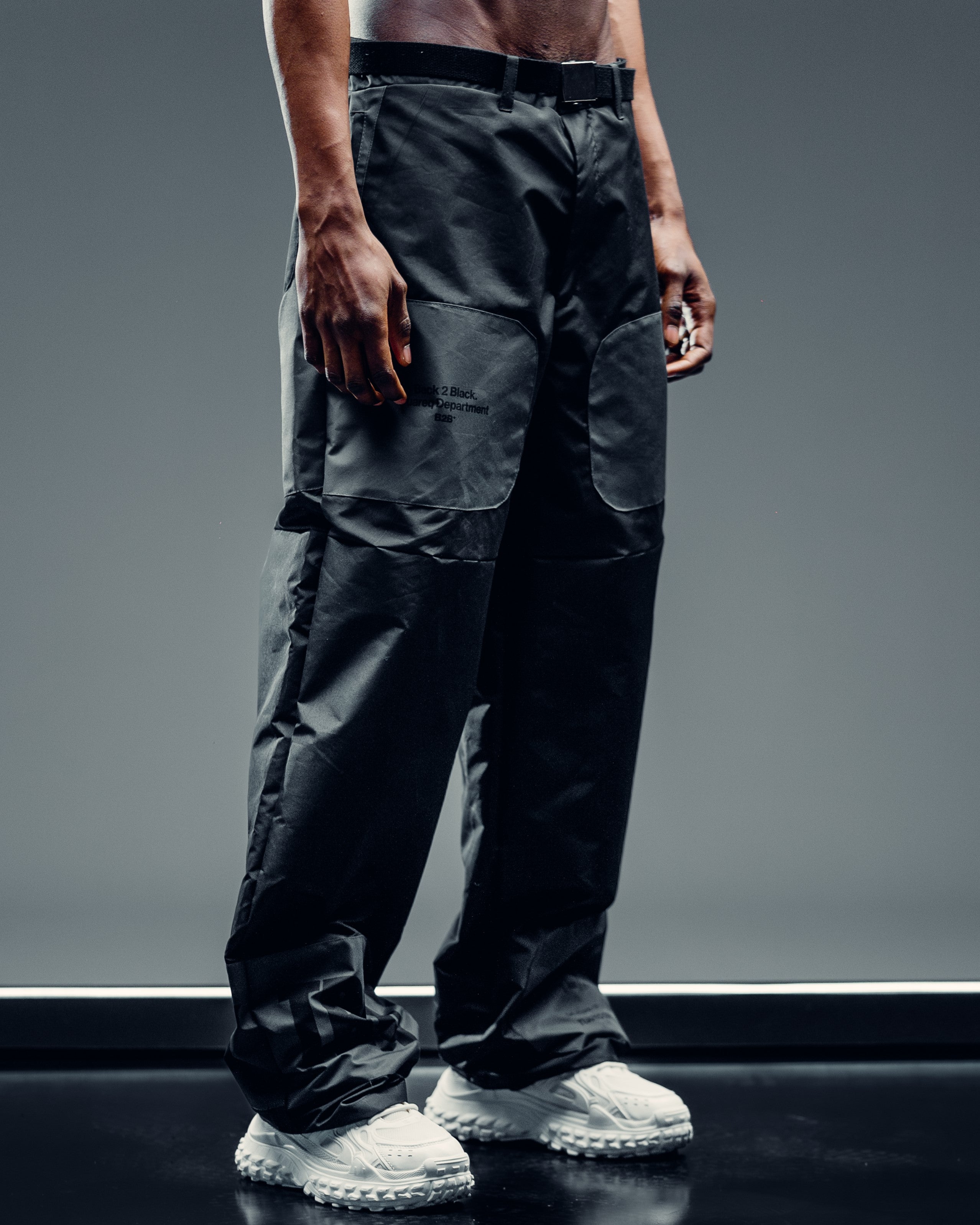 PARACHUTE CARGO PANTS [ B2B ] BLACK & GREY