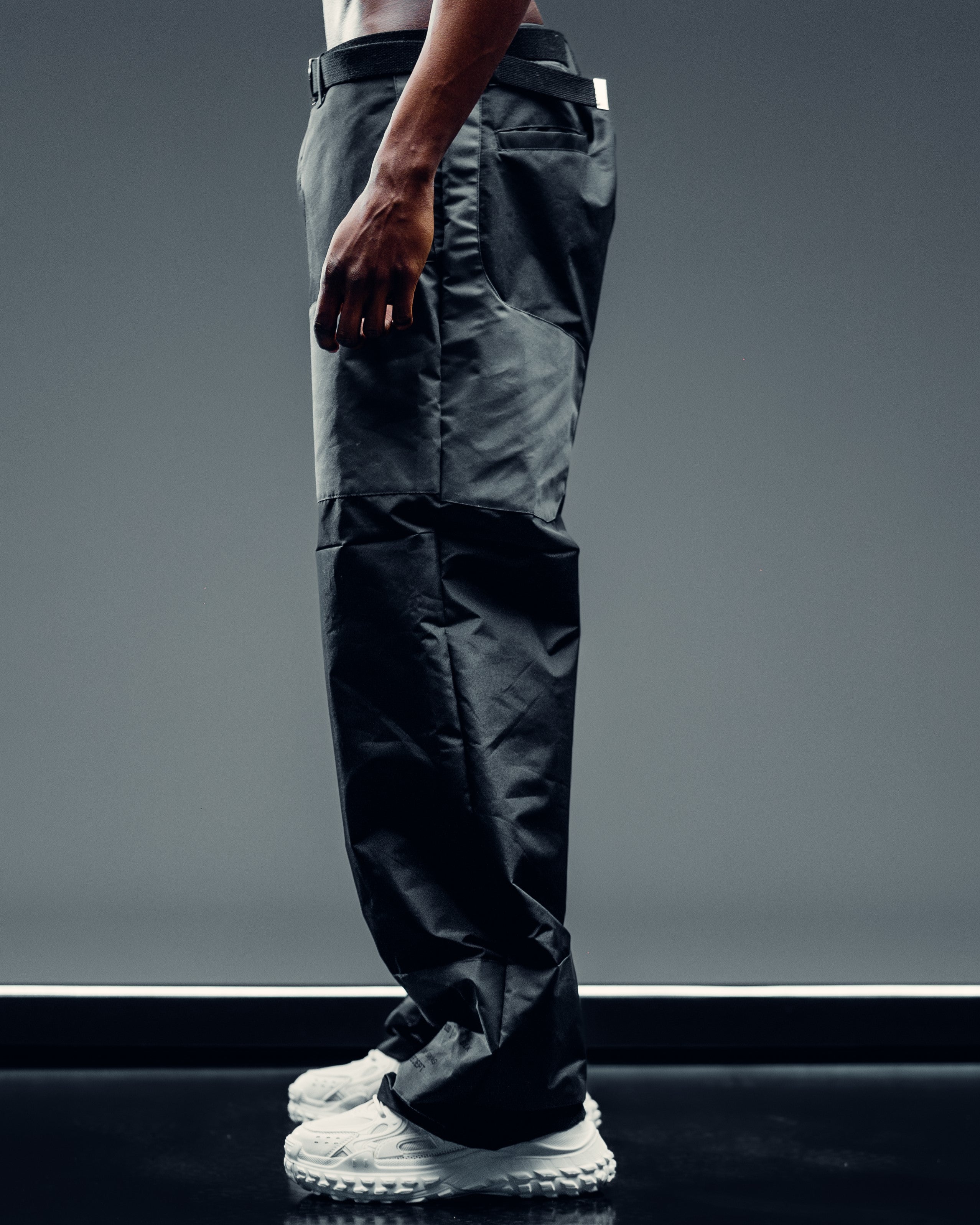 PARACHUTE CARGO PANTS [ B2B ] BLACK & GREY