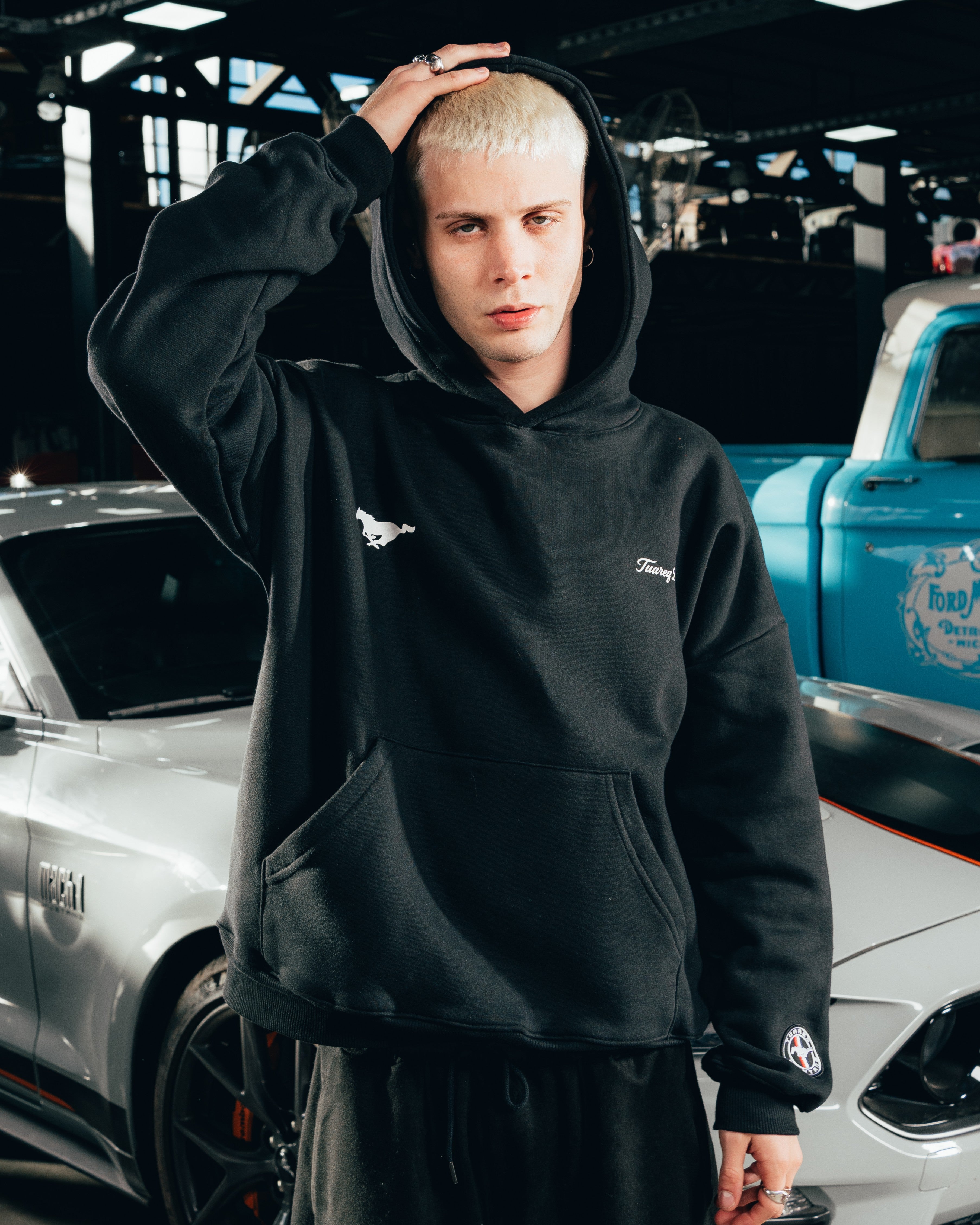 HOODIE EXTRAHEAVY [ FORD ] MUSTANG BLACK