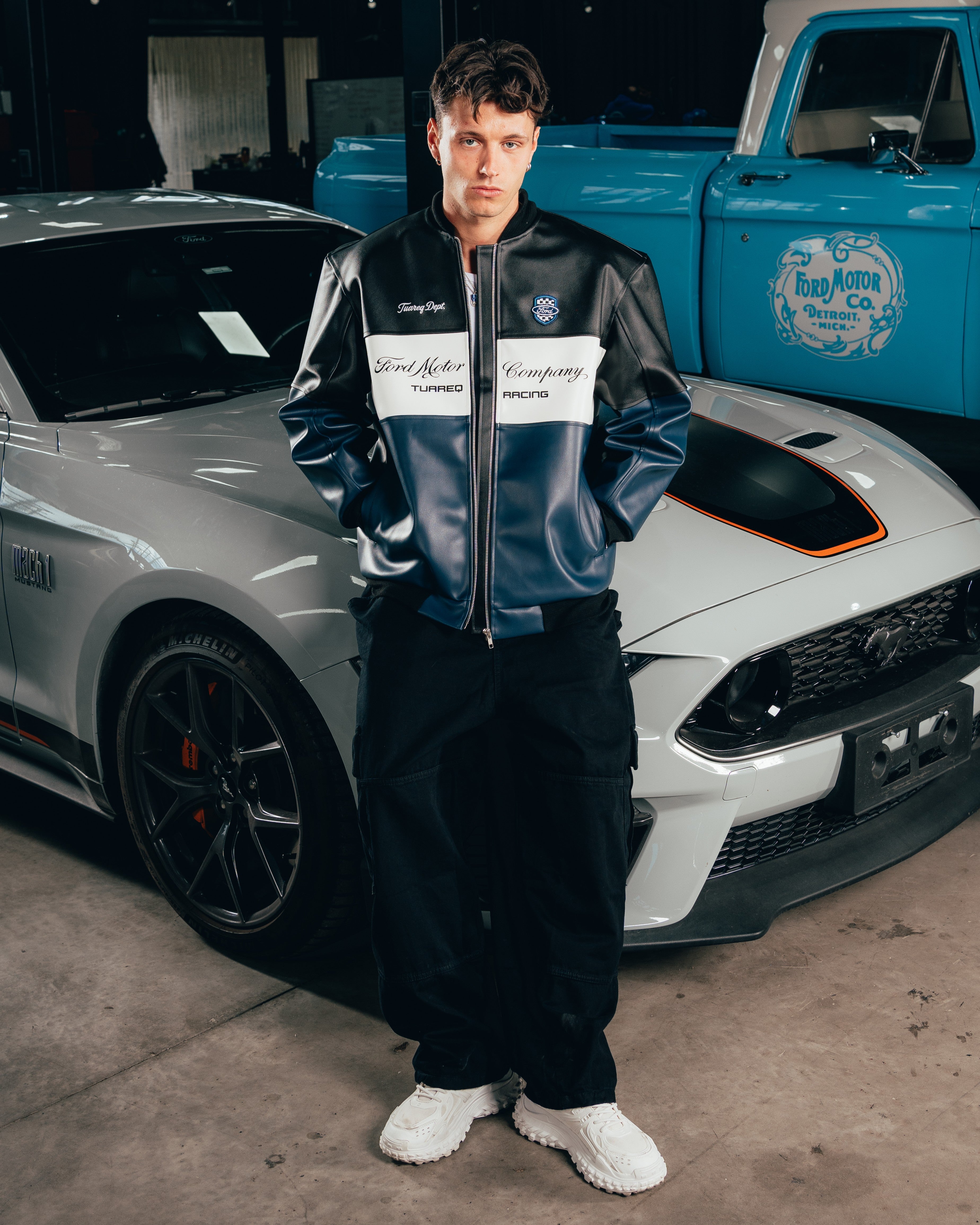 CAMPERA ECO-CUERO [ FORD ] CLASSIC COLORS