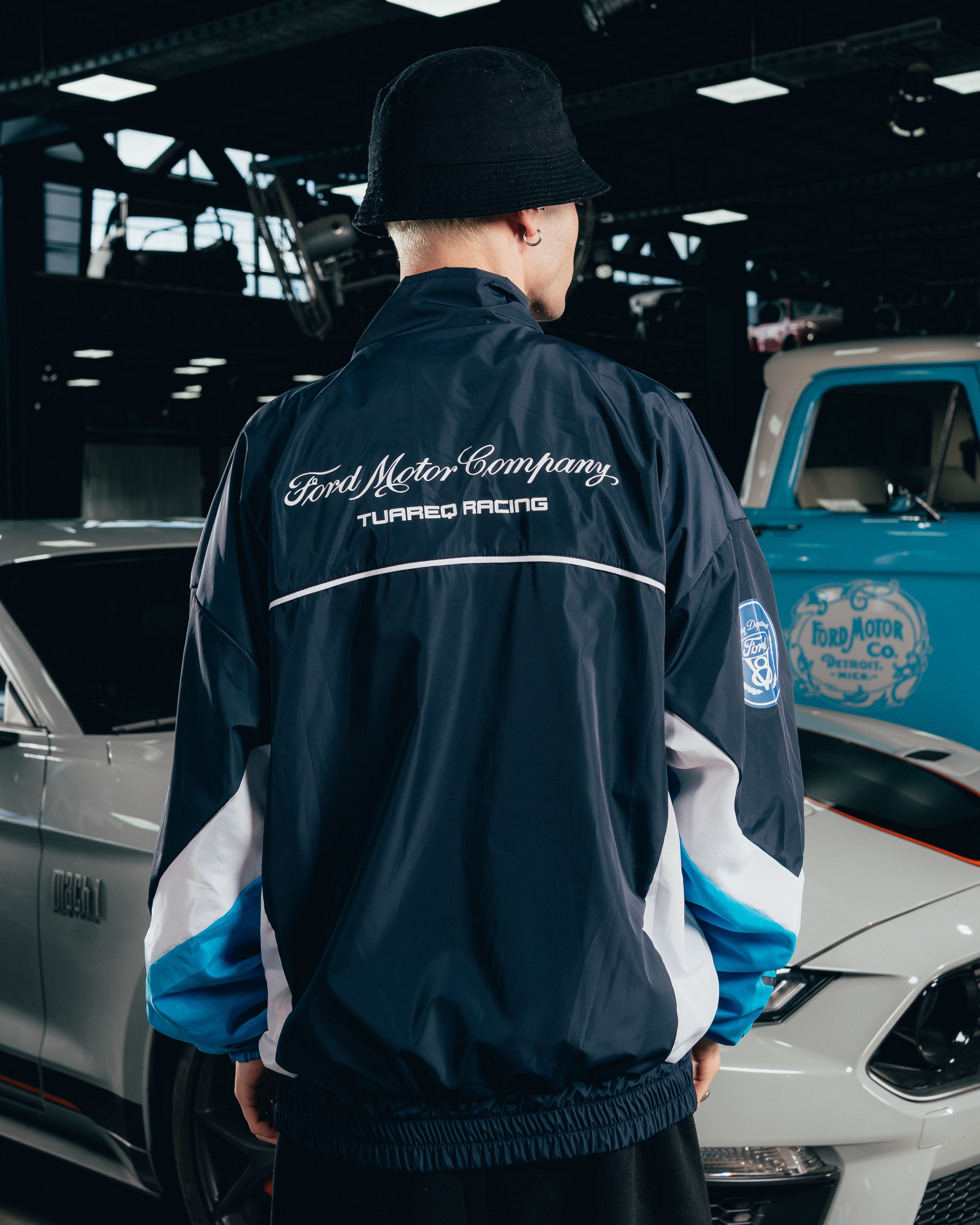 CAMPERA DEPORTIVA ROMPEVIENTO [ FORD ] BICOLOR BLUE