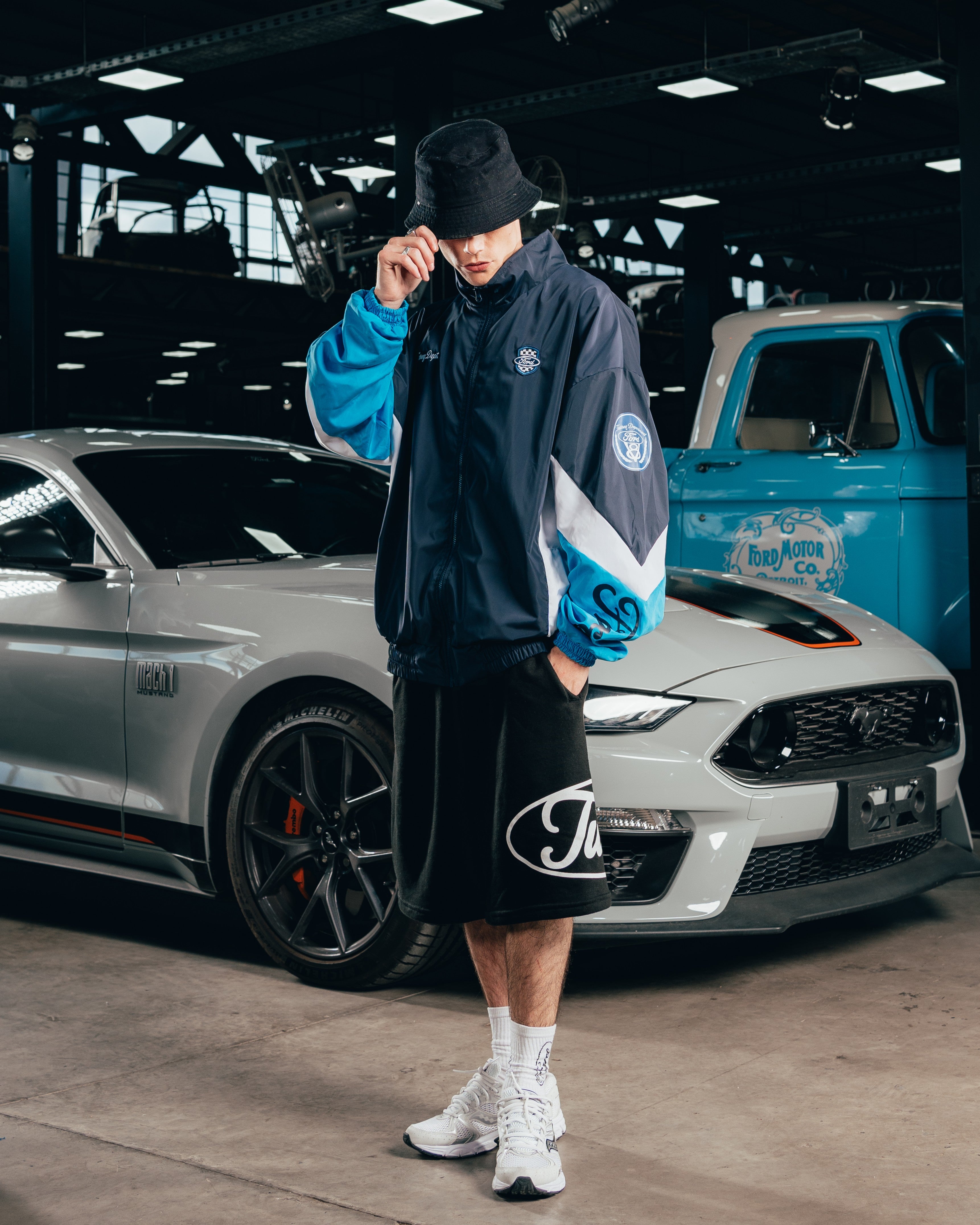CAMPERA DEPORTIVA ROMPEVIENTO [ FORD ] BICOLOR BLUE