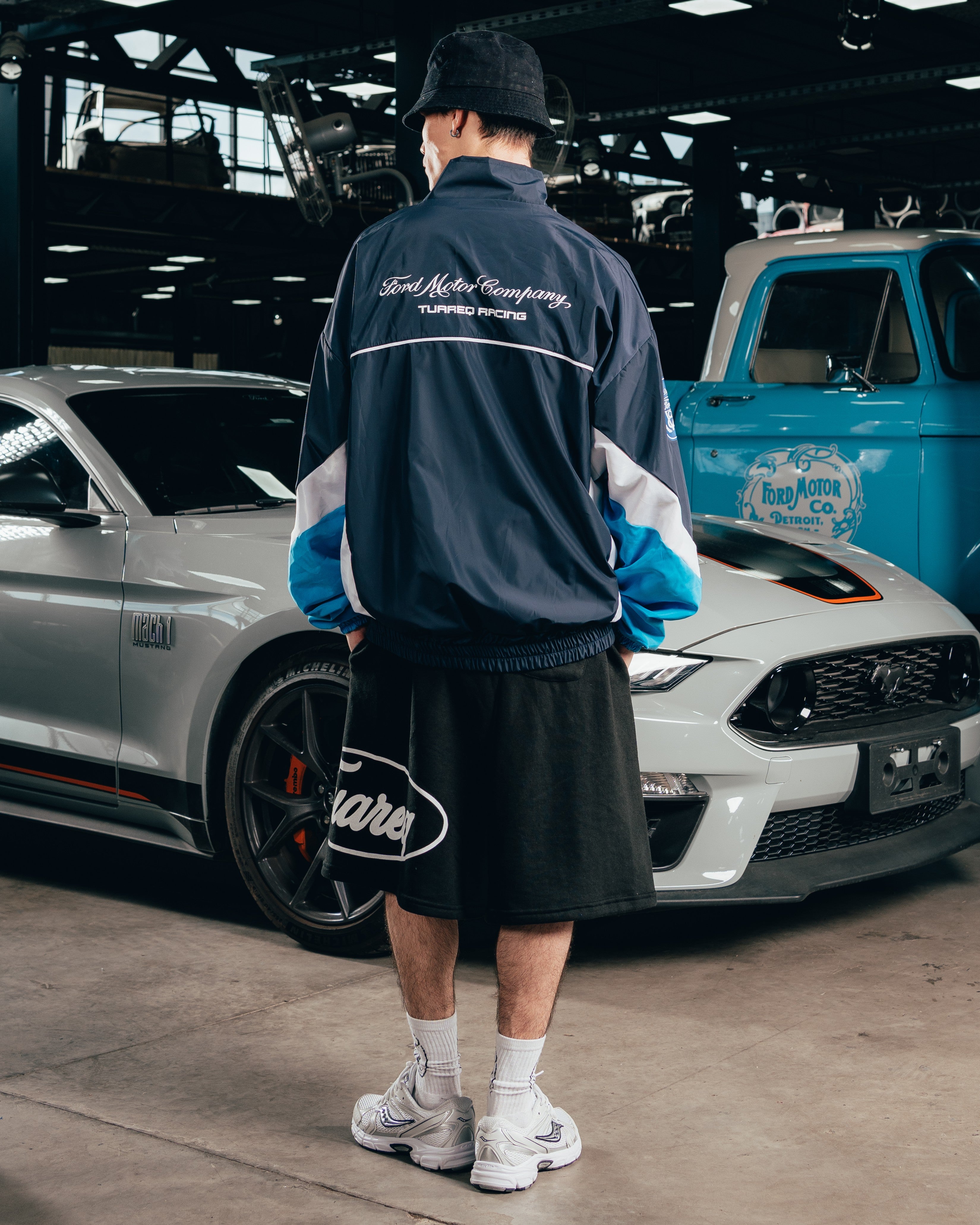 CAMPERA DEPORTIVA ROMPEVIENTO [ FORD ] BICOLOR BLUE