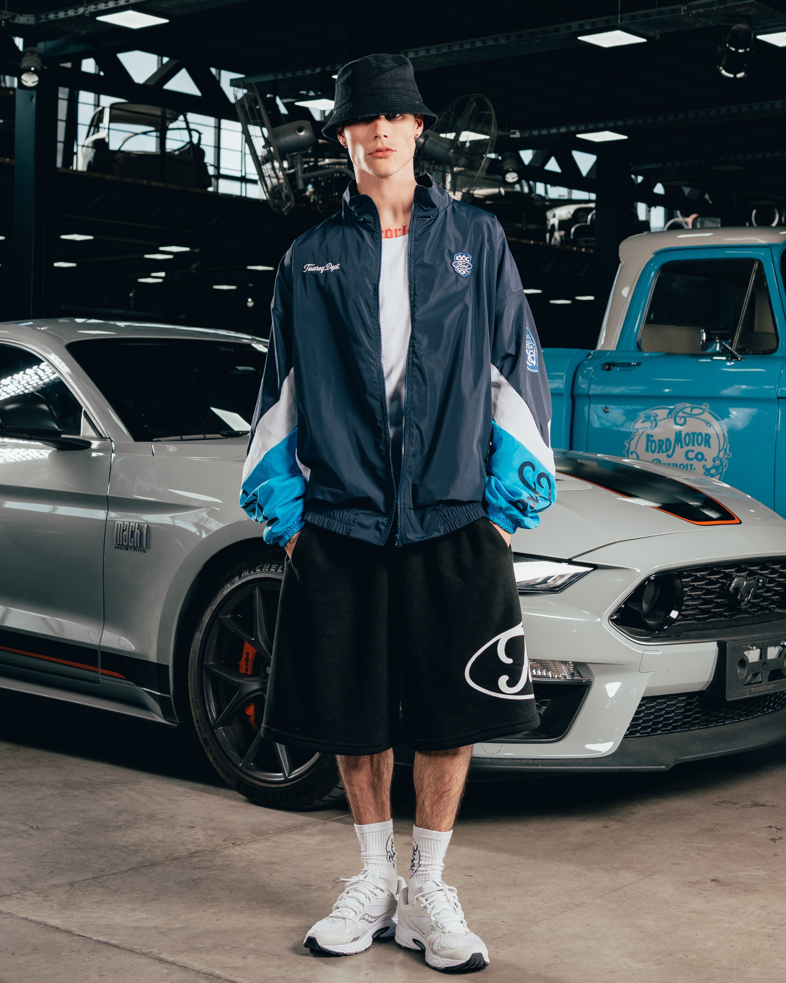 CAMPERA DEPORTIVA ROMPEVIENTO [ FORD ] BICOLOR BLUE
