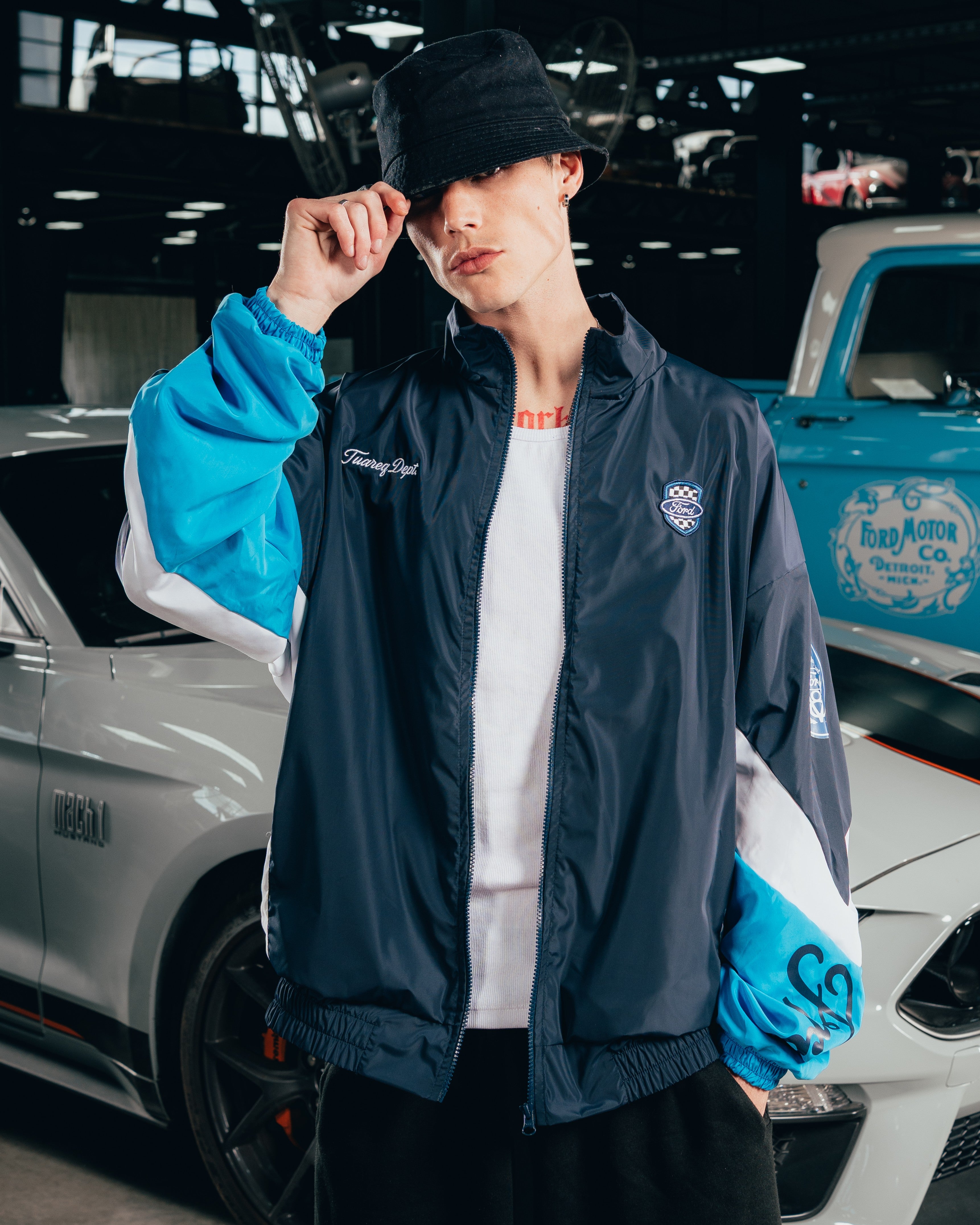 CAMPERA DEPORTIVA ROMPEVIENTO [ FORD ] BICOLOR BLUE