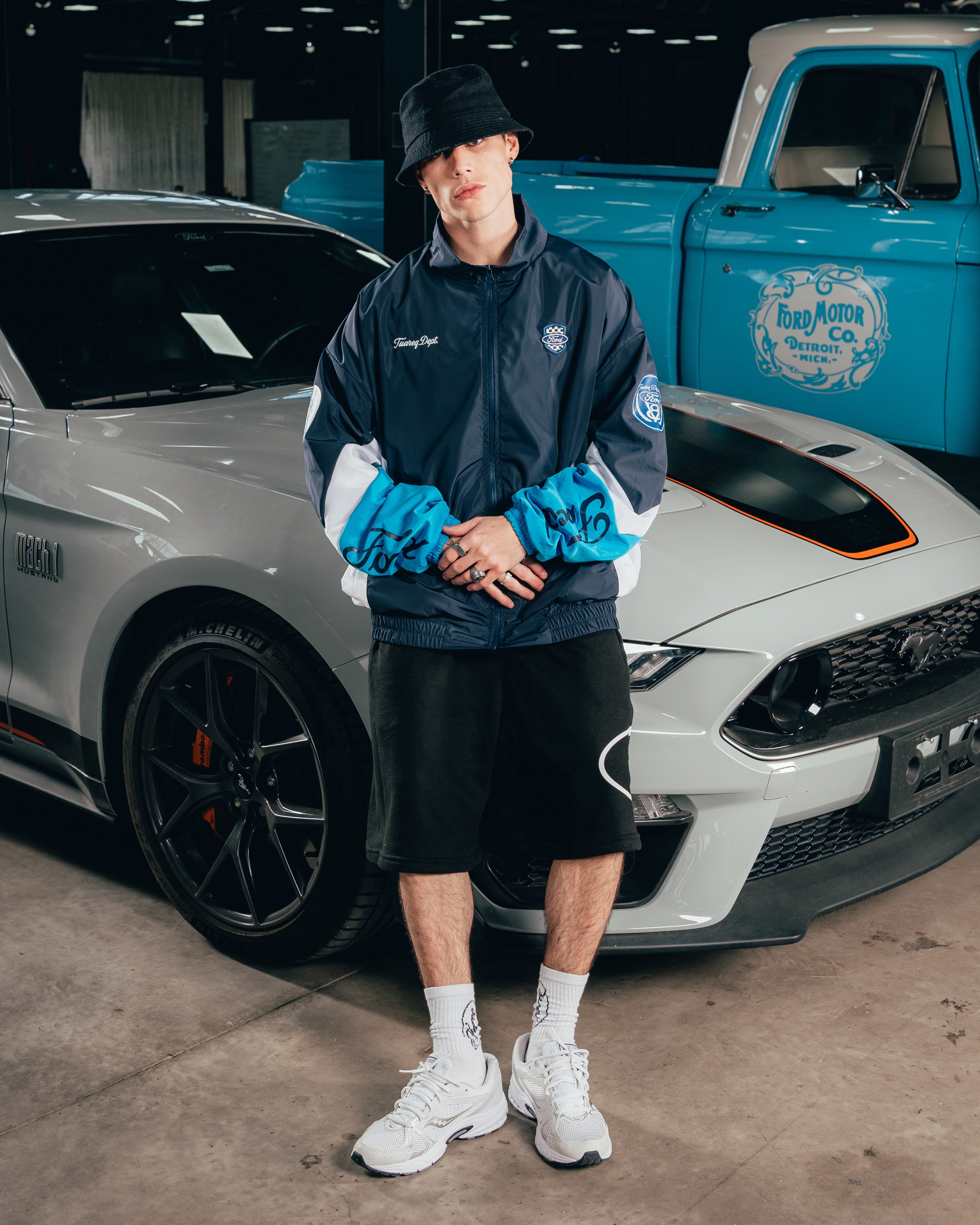 CAMPERA DEPORTIVA ROMPEVIENTO [ FORD ] BICOLOR BLUE