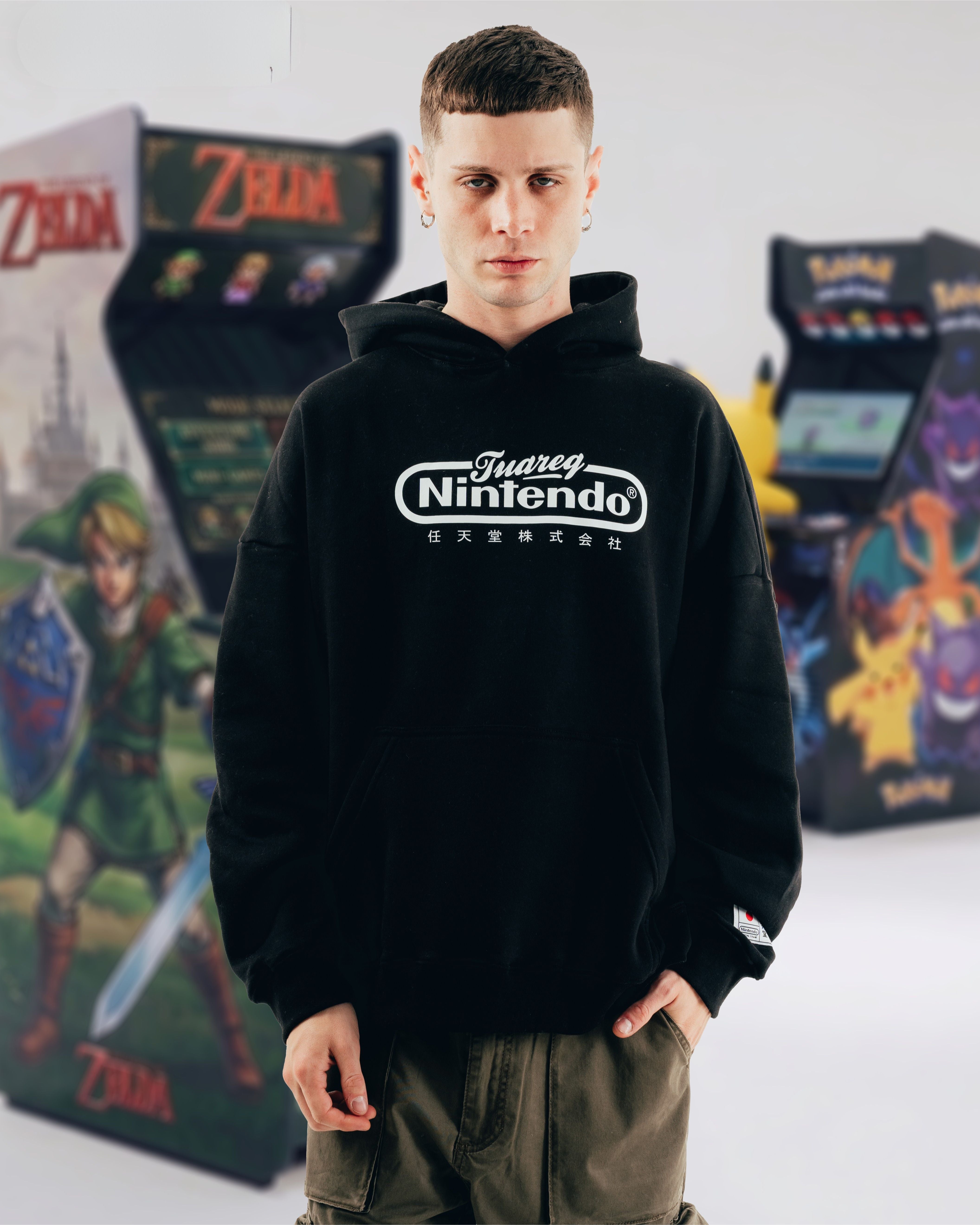 HOODIE [ NINTENDO ] WORLD BLACK