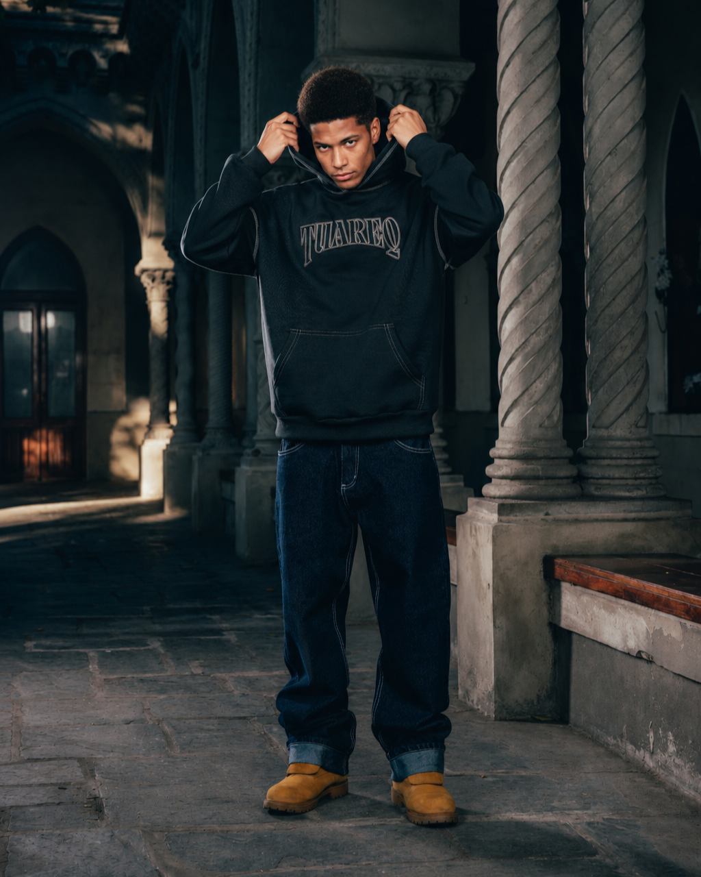HOODIE [ WARRIOR ] COSTURA BLACK
