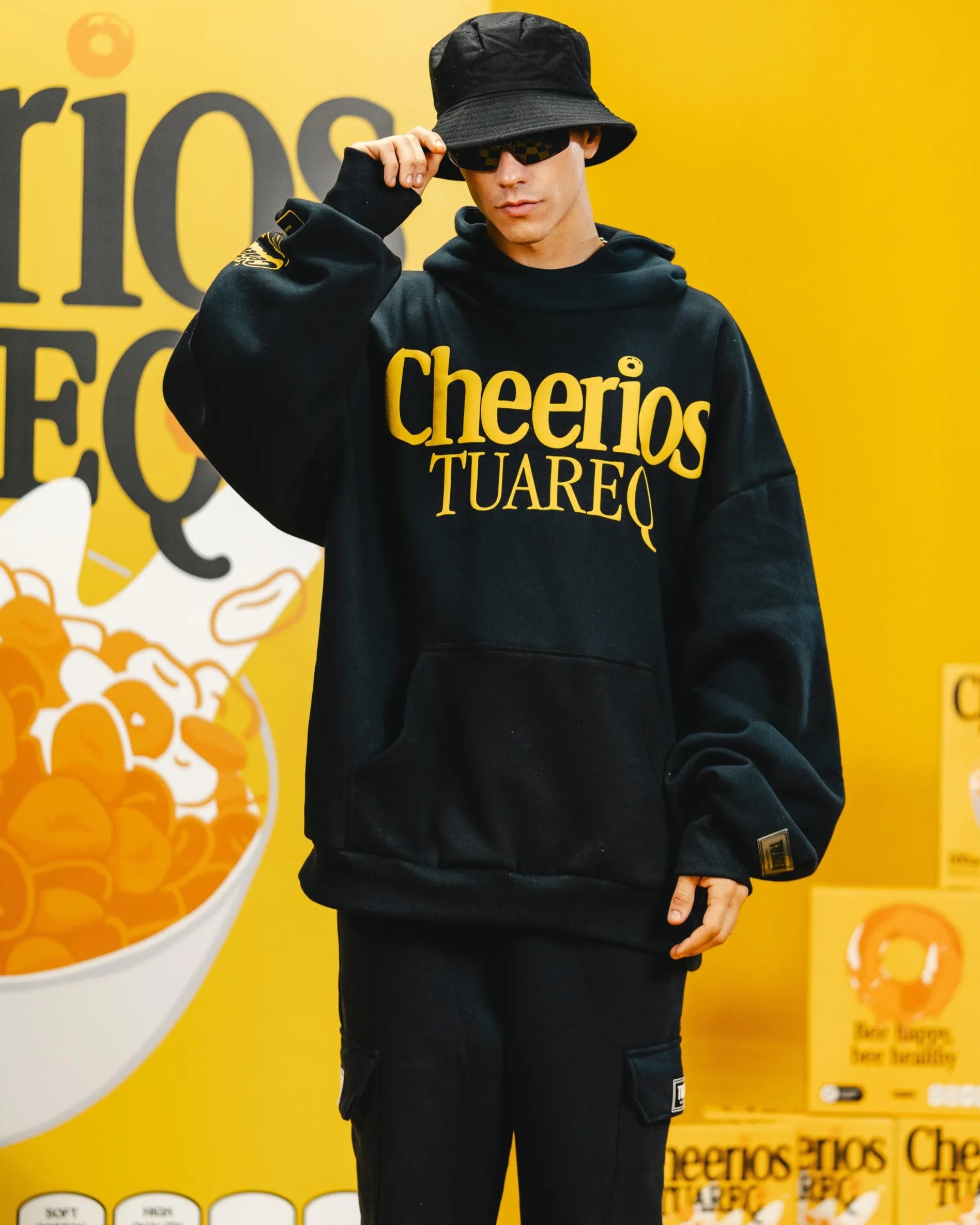 HOODIE OVERSIZED [ CHEERIOS BLACK ]